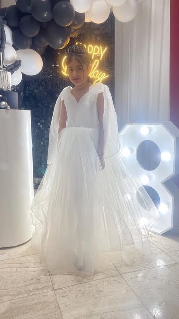 مجلسی پاپیون سرشانه