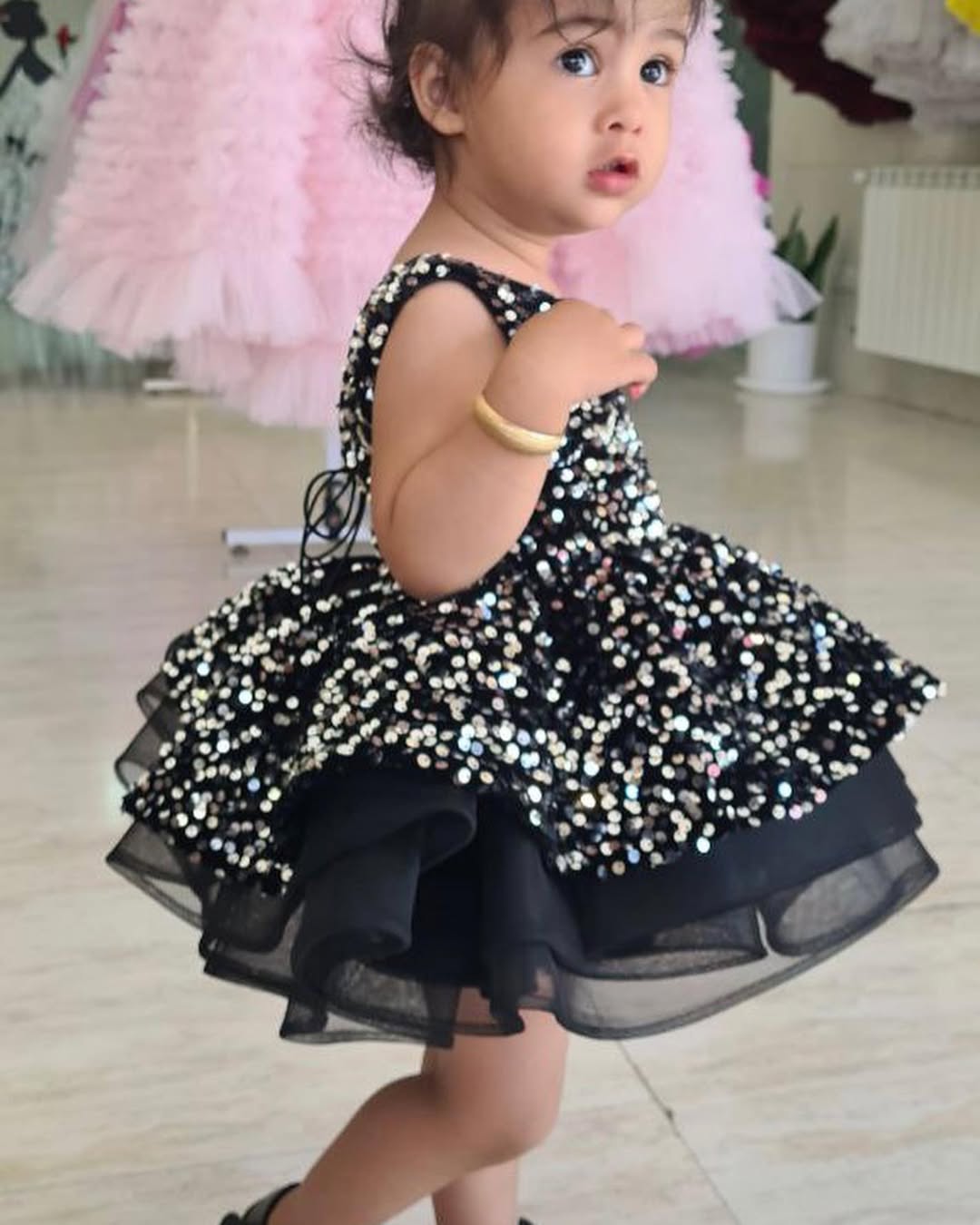 مجلسی کوتاه پولکی